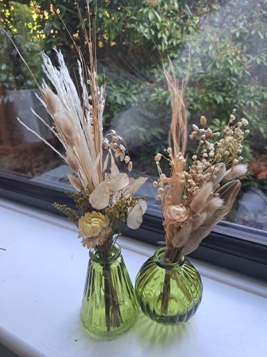 Bouquet in bud vase £20 or 3 for £55